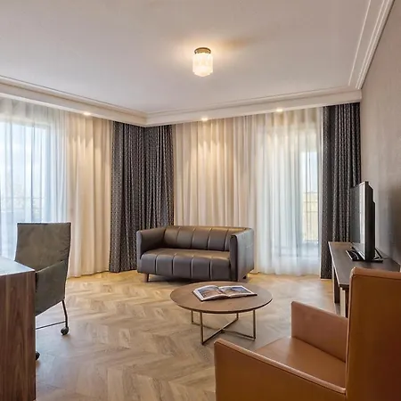 Grand Valies Hotel