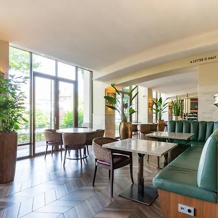 Grand Valies Hotel