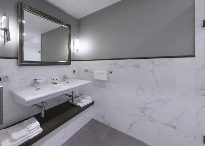 Grand Valies Hotel 4*