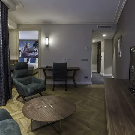 Grand Valies Hotel